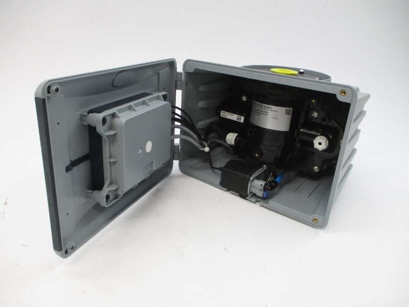 HACH LXG445.99.B3212 TU5400SC 12VDC NSNP