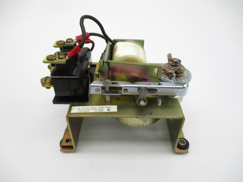 EAGLE SIGNAL HD504A622 125-250VAC 15A 5.5M NSNP