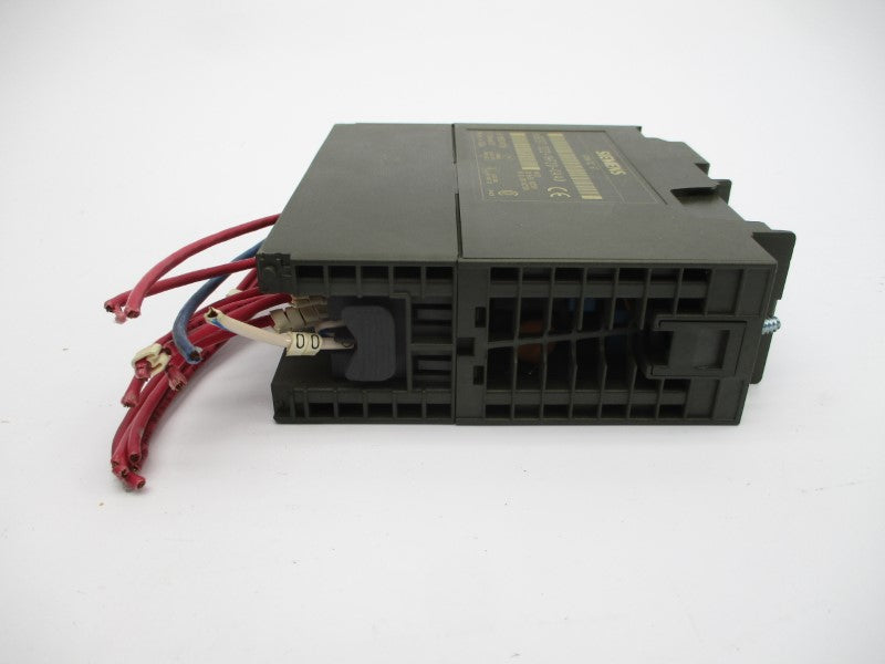 SIEMENS 6ES7322-1HF20-0AA0 230VAC 5A UNMP
