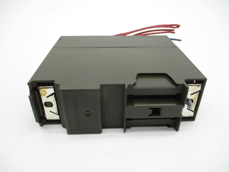 SIEMENS 6ES7322-1HF20-0AA0 230VAC 5A UNMP
