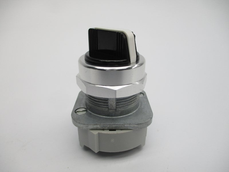 ALLEN BRADLEY 800T-H5 SER. U (WH) NSMP