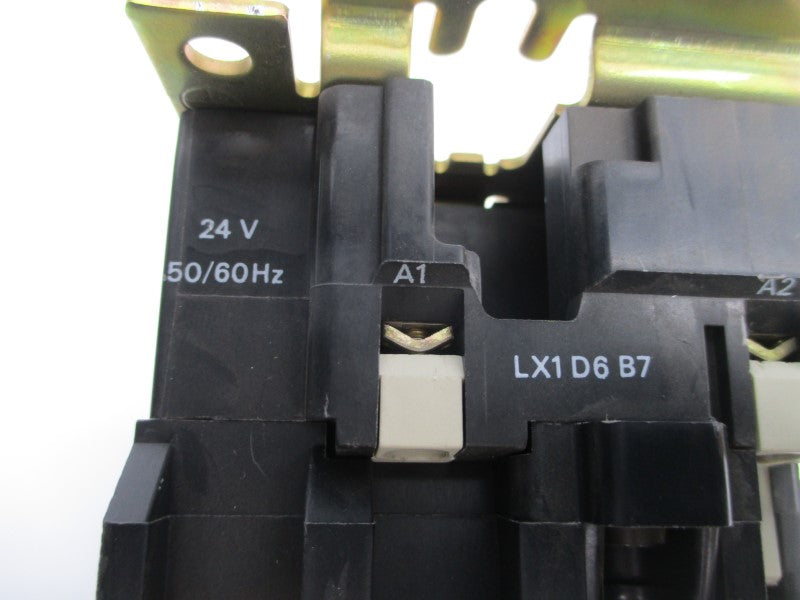 TELEMECANIQUE LC1D4011B7 24V 30-40A NSNP