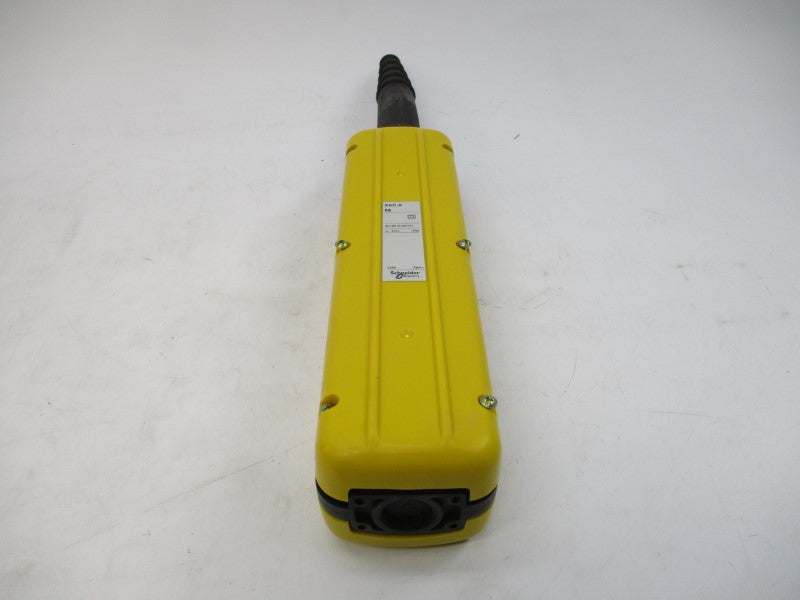TELEMECANIQUE XACA06 500V NSMP
