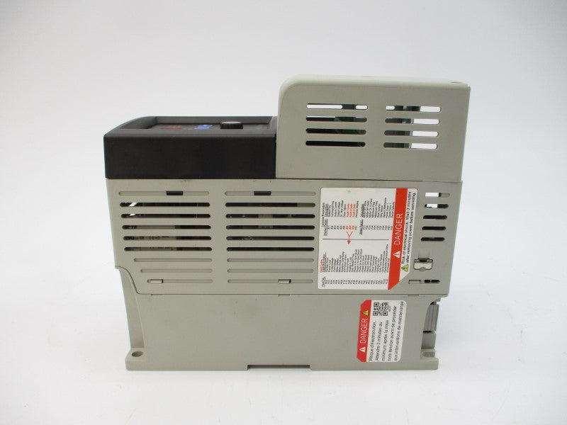 ALLEN BRADLEY 22B-D2P3N104 SER. A F/W 6.02 380-480VAC 3.2A NSNP