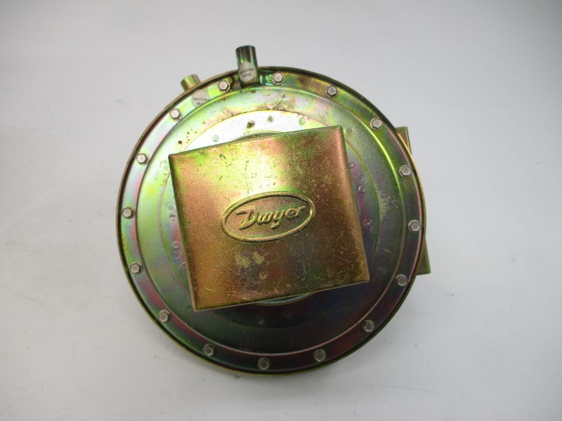 DWYER 1638-5 480VAC 15A 10PSI NSMP