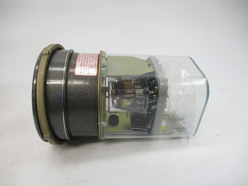 DWYER 3015 25PSI 0-15"H2O NSMP