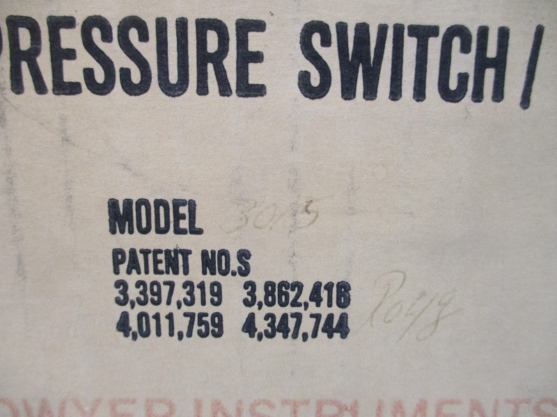 DWYER 3015 25PSI 0-15"H2O NSMP