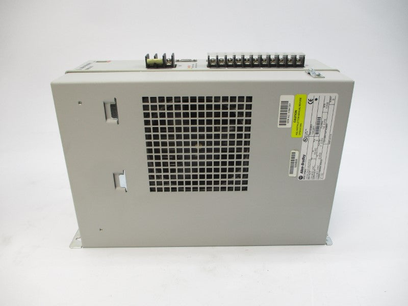 ALLEN BRADLEY 2098-DSD-HV030X SER. B F/W V1.52 230/460VAC 4A (BR/WH) NSMP