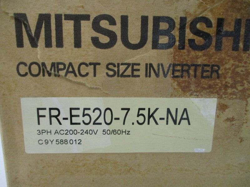 MITSUBISHI FR-E520-7.5K-NA 200-240VAC 52A NSMP