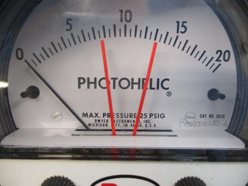DWYER 3020 25PSI 0-20"H2O NSMP