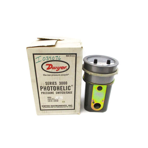 DWYER A3003C 120/240VAC 10A 25PSI 0-3"H2O NSMP