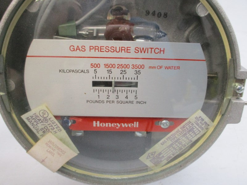 HONEYWELL C437D1013 120/240VAC 48A 5PSI NSMP