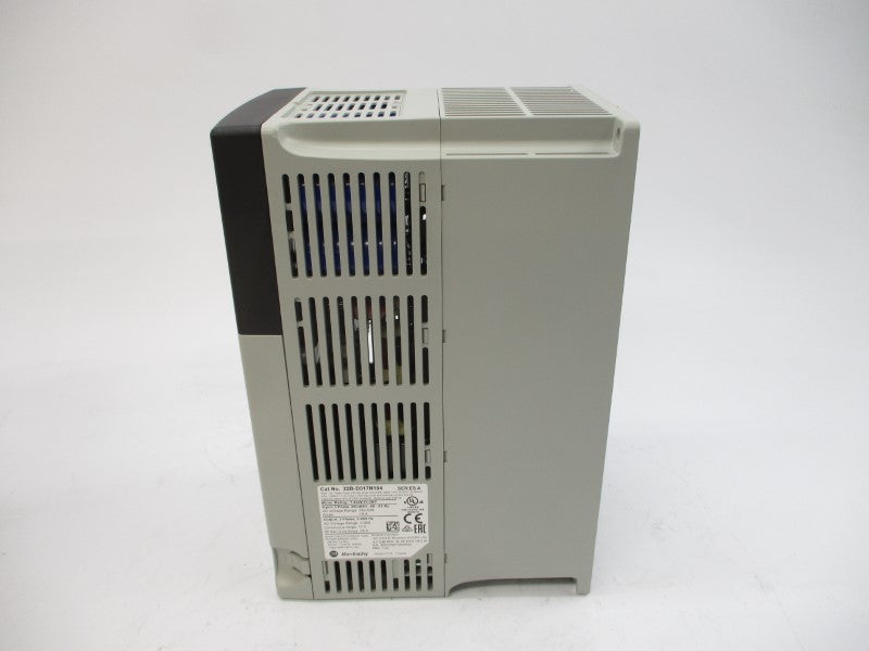 ALLEN BRADLEY 22B-D017N104 SER. A F/W 7.02 380-480VAC 18.4A NSMP