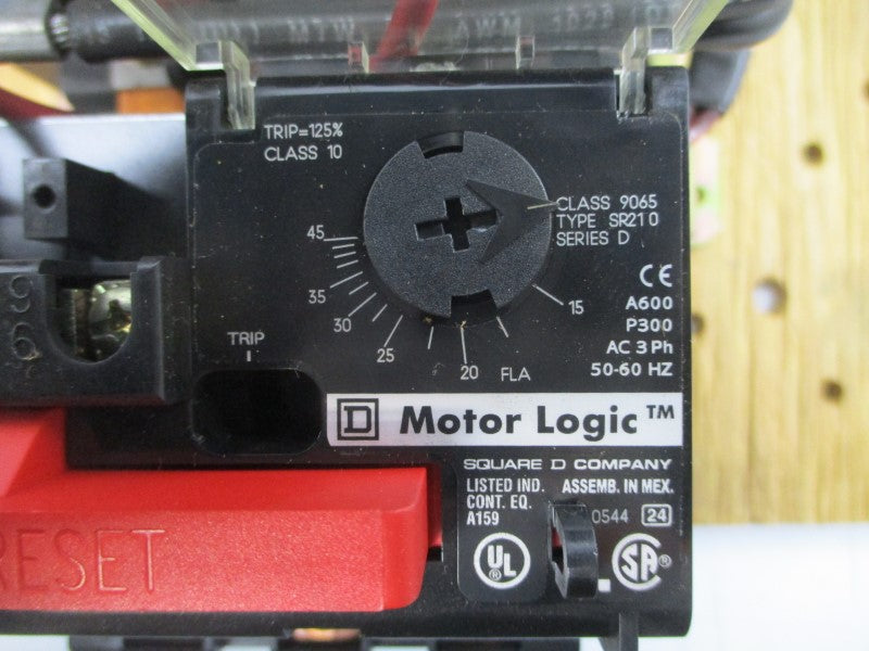 SQUARE D 8736SDO1V02H10S SER. A 110/120V 15-45A NSMP
