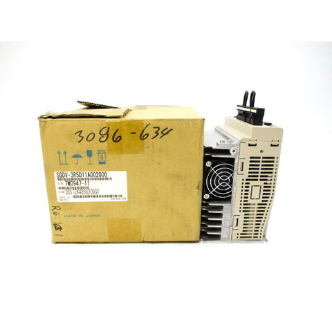 YASKAWA ELECTRIC SGDV-3R5D01A002000 380-480V 2.5A NSMP