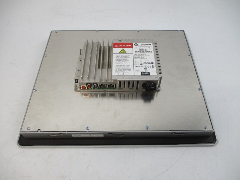 ALLEN BRADLEY 2711P-T15C22D9P SER. B 24VDC NSMP