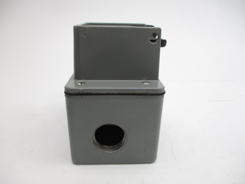 SQUARE D 2510FW1 SER. B 115/230V UNMP
