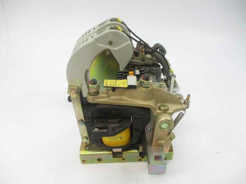 TELEMECANIQUE CV1JBEB1 135584301 100/123V NSNP