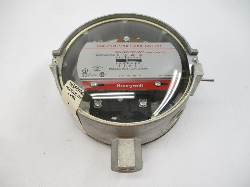 HONEYWELL C437D2011 120/240VAC 15PSI NSMP