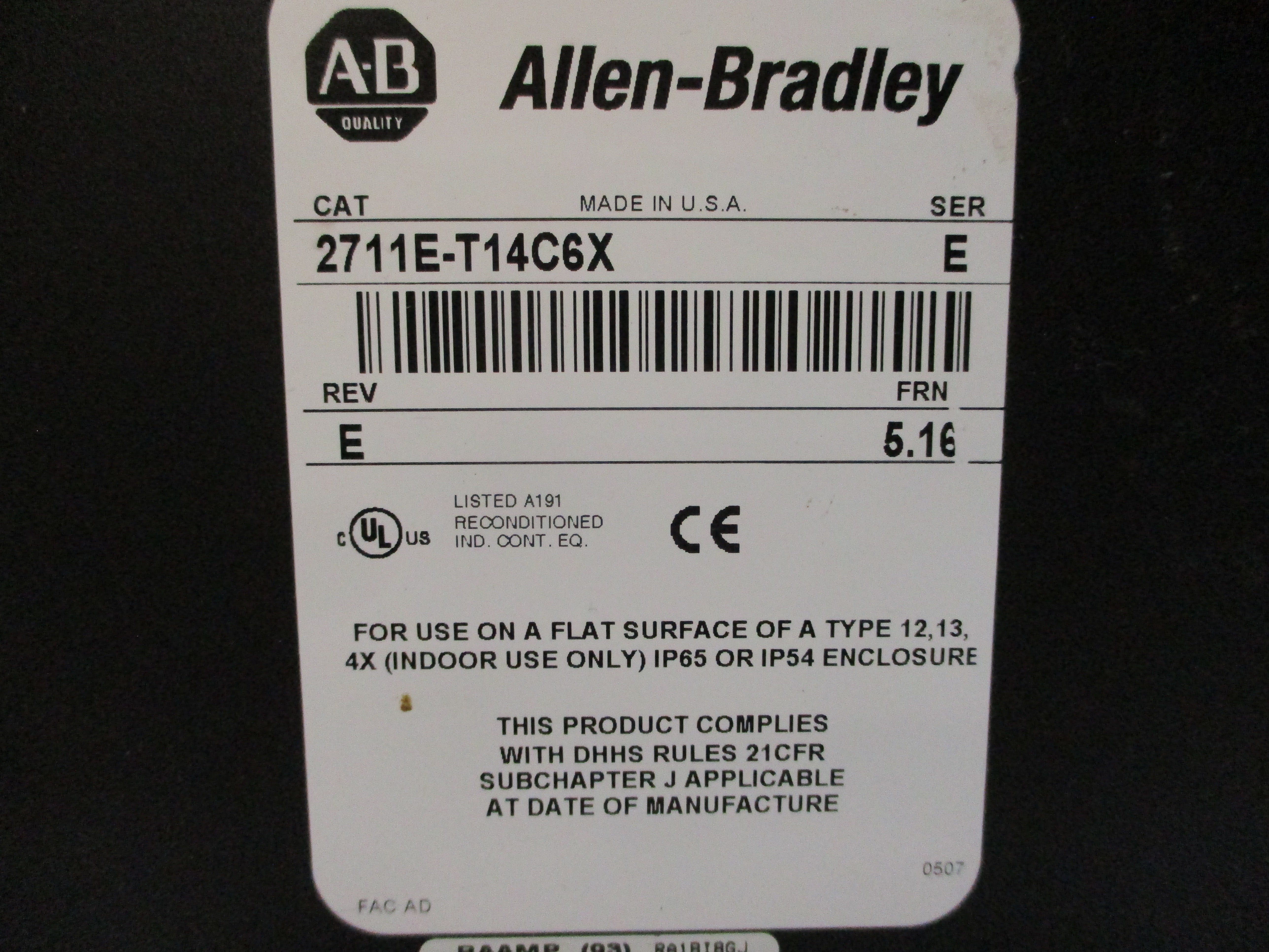 ALLEN BRADLEY 2711E-T14C6X SER. E F/W 5.16 115/230VAC 3.15A REV. E UNMP