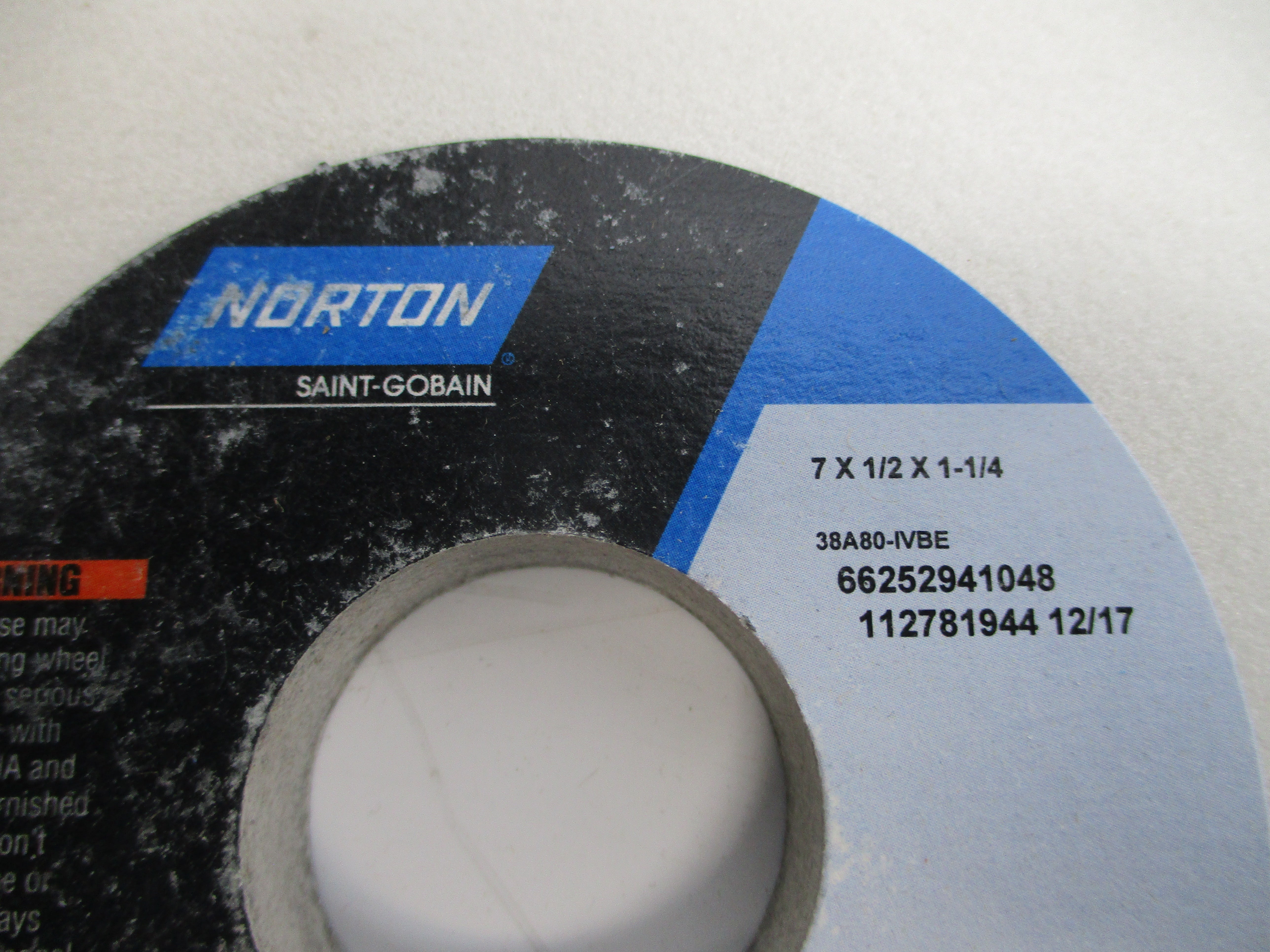 NORTON 38A80-IVBE 66252941048 7X1/2X1-1/4 (PKG OF 10) NSMP