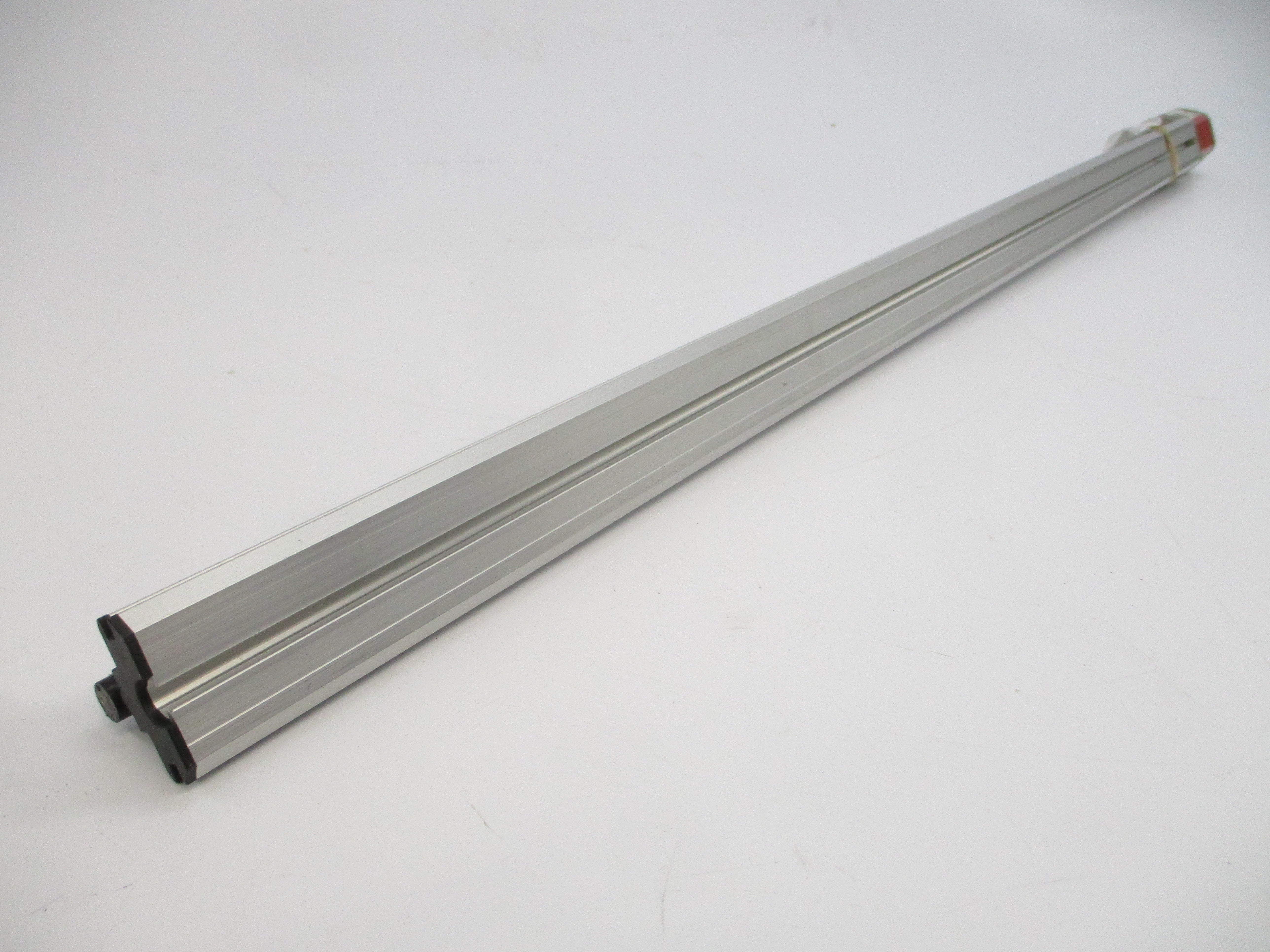 TEMPOSONICS RP5SA0700M01D601A100 SER. V NSNP