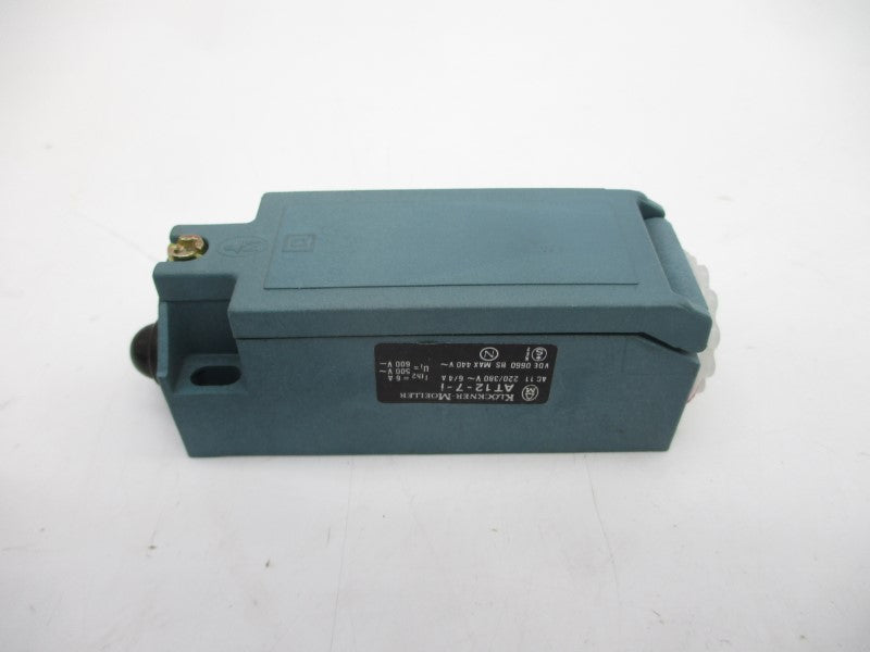 KLOCKNER MOELLER AT12-7-I 220/380VAC 6/4A NSNP