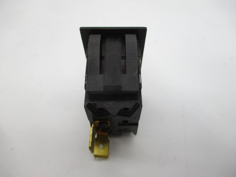 CARLING SWITCH 9748 125-250VAC 15A NSNP