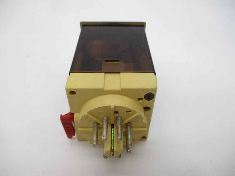 CROUZET 88.226.513 120/240VAC 8A 6M-12H NSMP