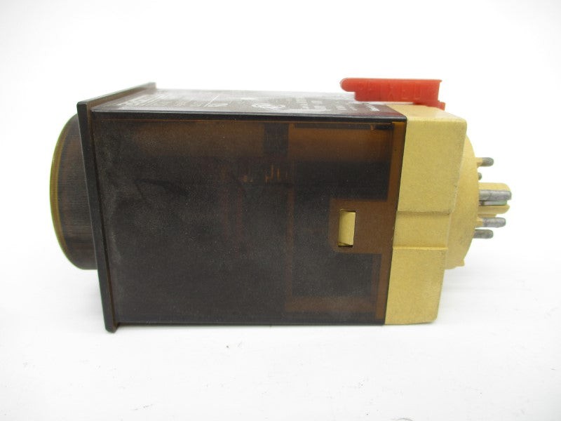 CROUZET 88.226.510 120-240VAC 8A 6S-12M UNMP