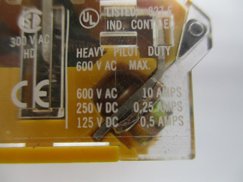 EAO 704.900.5 600VAC 10A NSNP