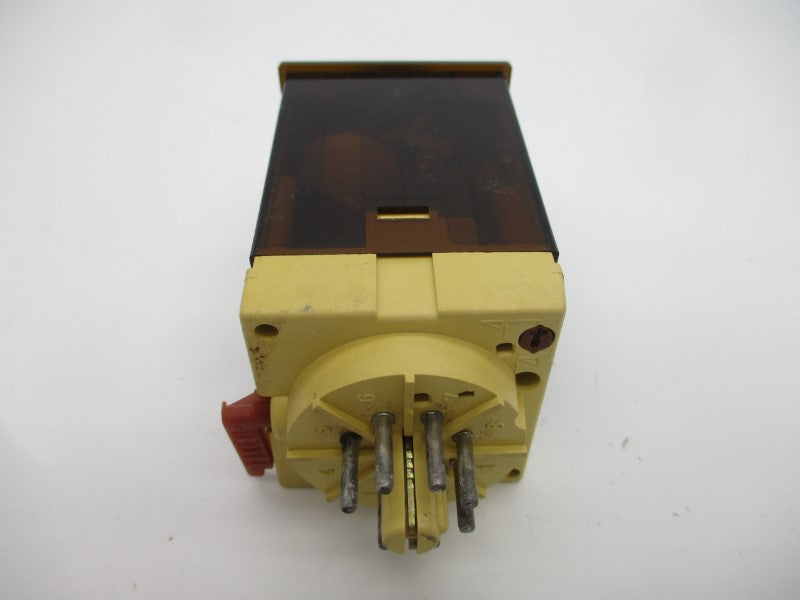 CROUZET 88.226.513 120-240VAC 8A 6M-12H UNMP