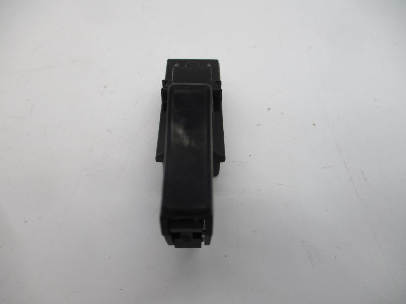 CUTLER HAMMER 9207 250V 16A NSNP