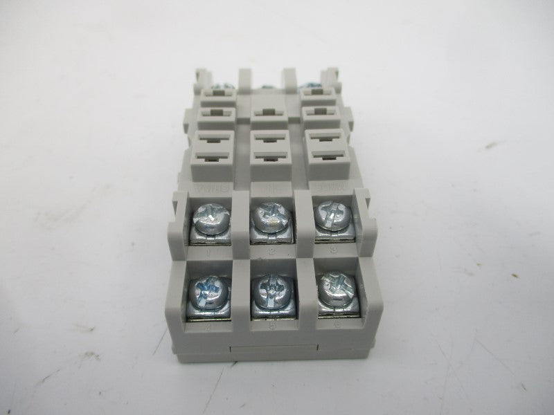 DAYTON 5X853N 300V 15A (PKG OF 10) NSMP