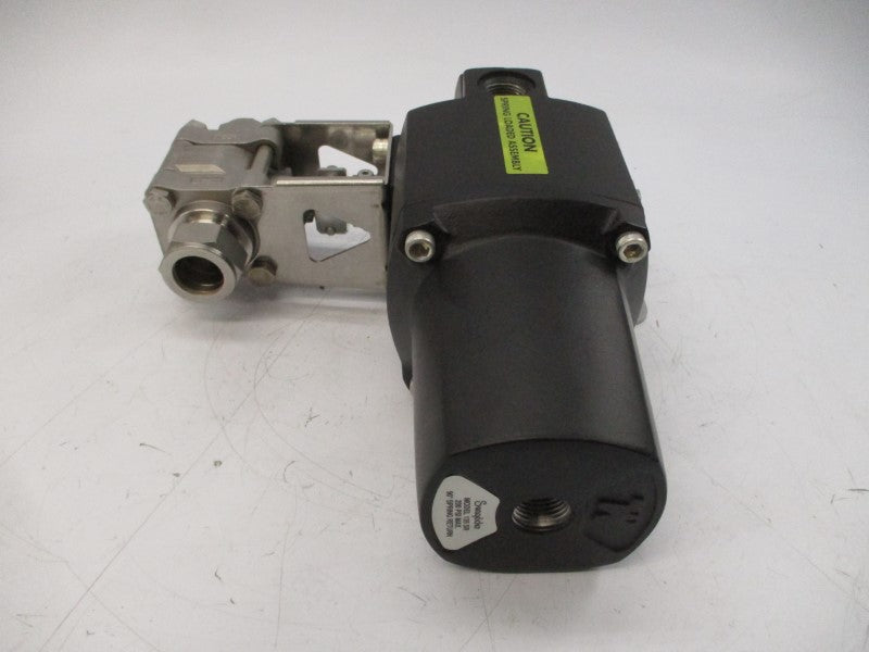 SWAGELOK SS-65TS16-35C 135SR 2200PSI NSNP