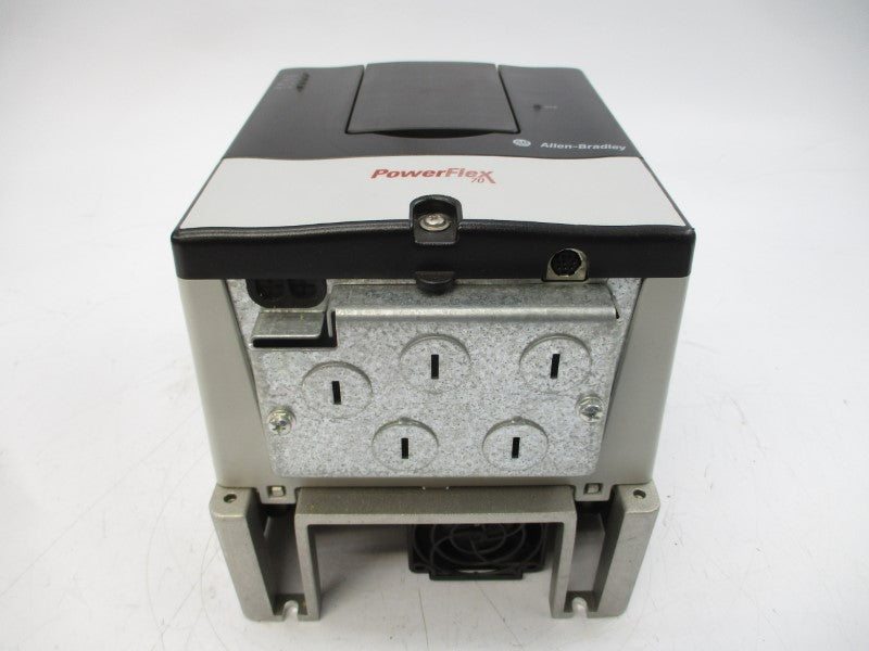 ALLEN BRADLEY 20AD3P4A0AYYANC0 SER. A F/W 5.001 480VAC 3.4A NSNP