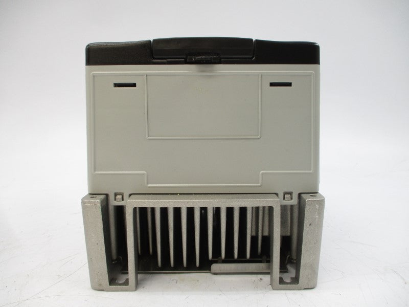 ALLEN BRADLEY 20AD3P4A0AYYANC0 SER. A F/W 5.001 480VAC 3.4A NSNP
