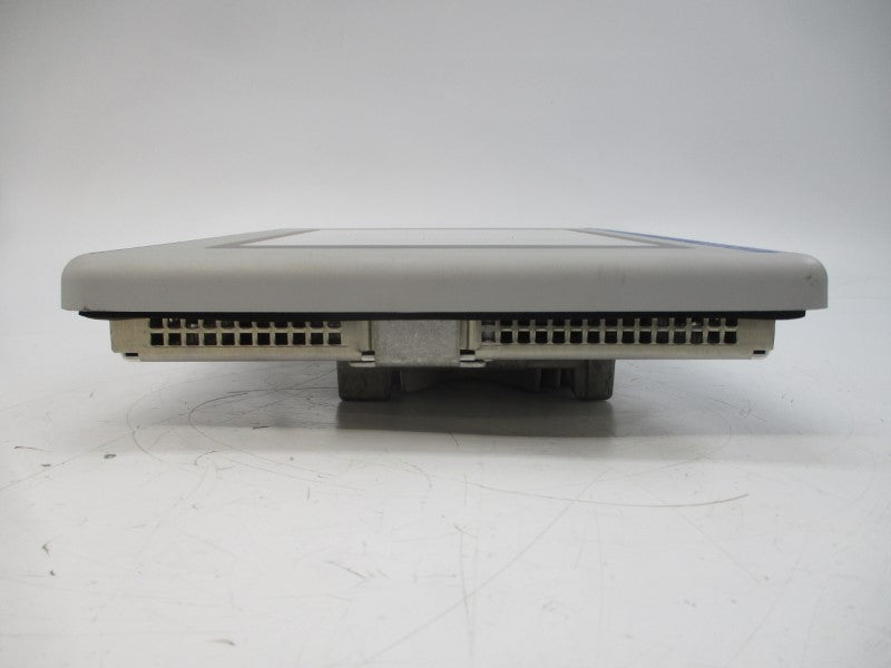 ALLEN BRADLEY 2711P-T10C4A8 SER. B 100-240VAC 1.3-0.65A NSNP