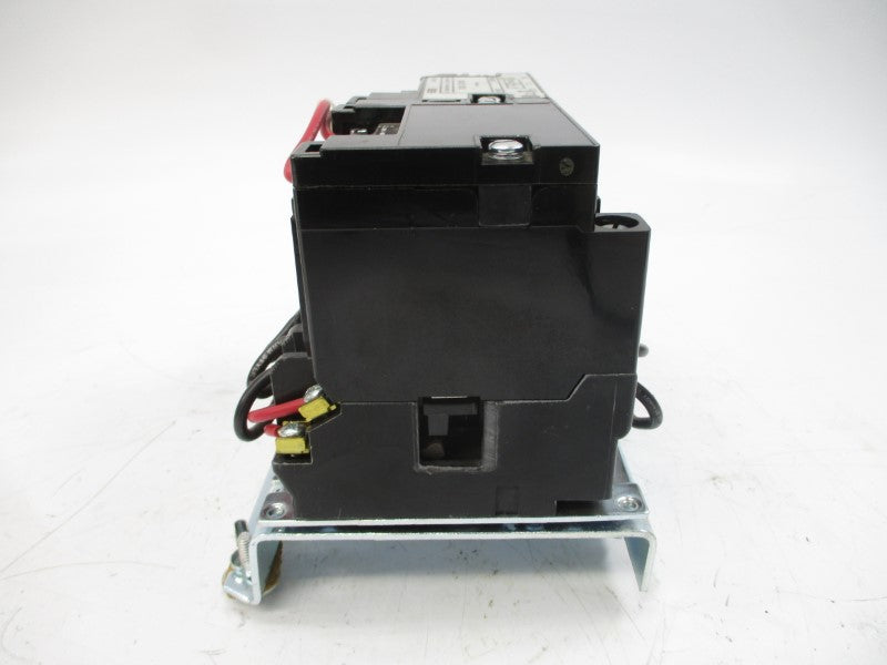 SQUARE D 8702SBO4V02S SER. A 110/120V (AS PICTURED1) NSNP