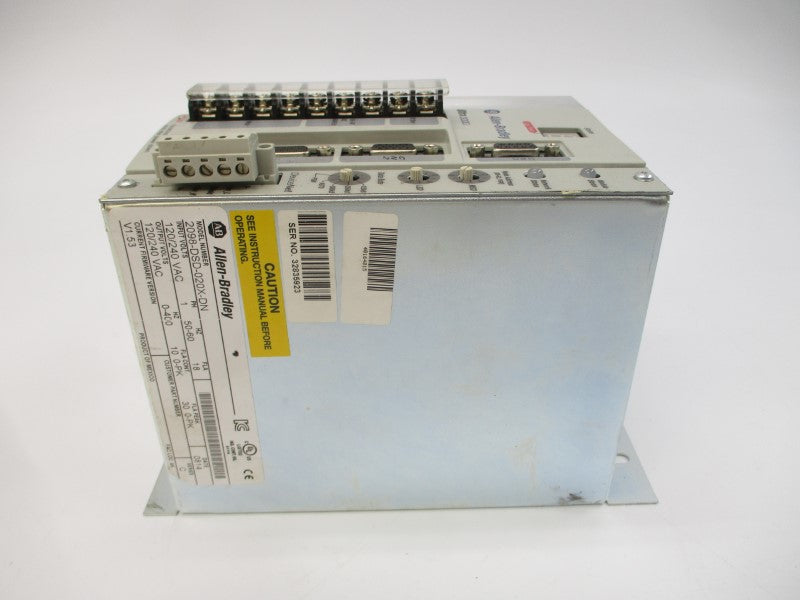 ALLEN BRADLEY 2098-DSD-020X-DN SER. C F/W V1.53 120-240VAC 18A NSNP