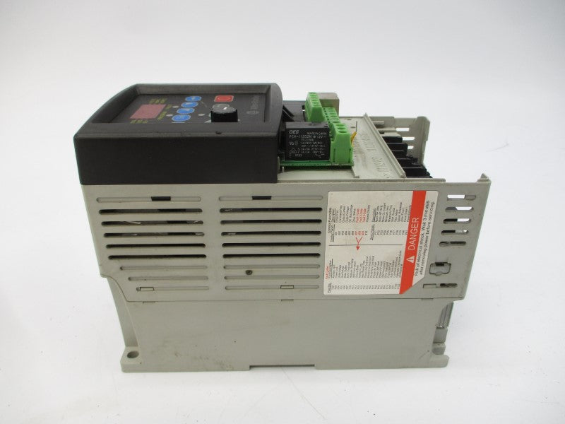 ALLEN BRADLEY 22A-D8P7N104 SER. A F/W 4.02 380-480VAC 9.0A (AS PICTURED) UNMP