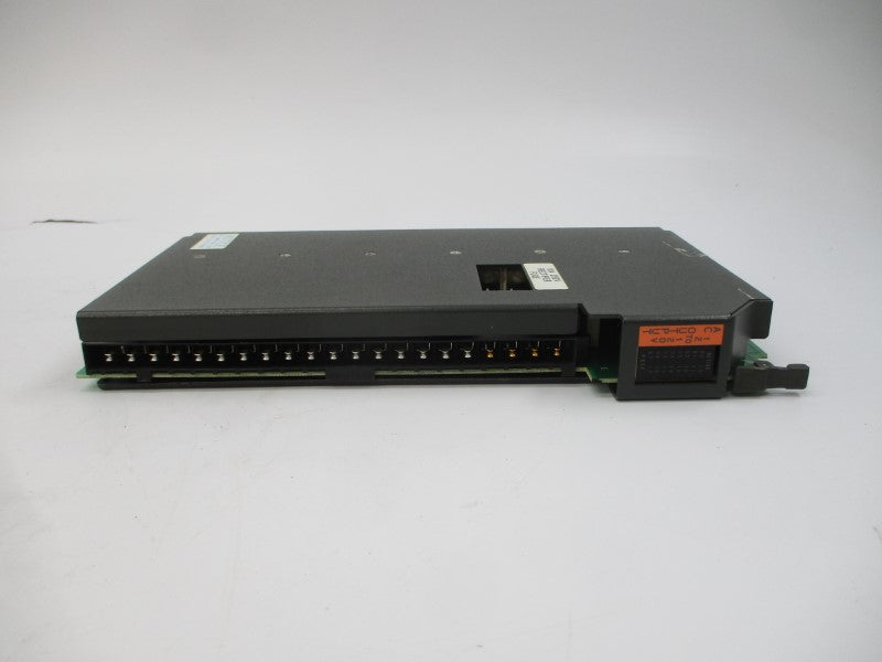 ALLEN BRADLEY 1771-OAD SER. A 120VAC 8A REMAN