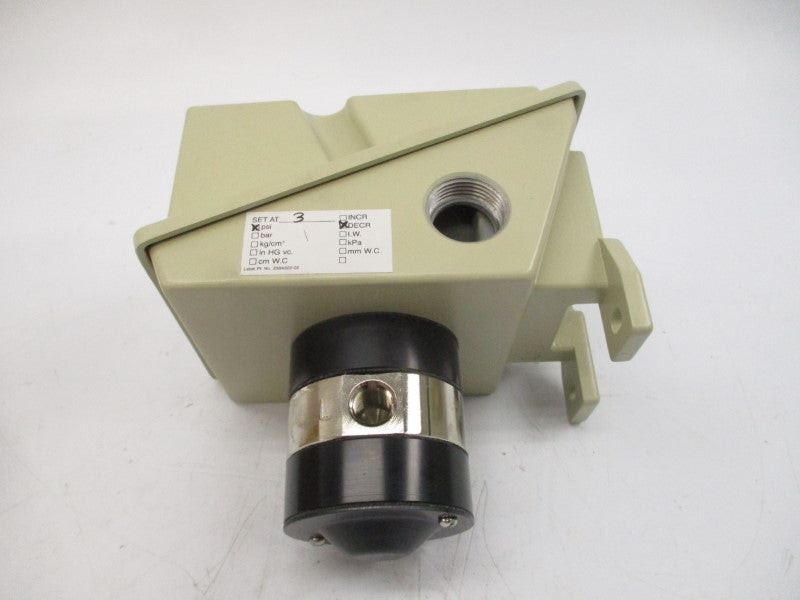 ASHCROFT LDDN4KKB25XFS 125/250VAC 15A 30PSI NSMP