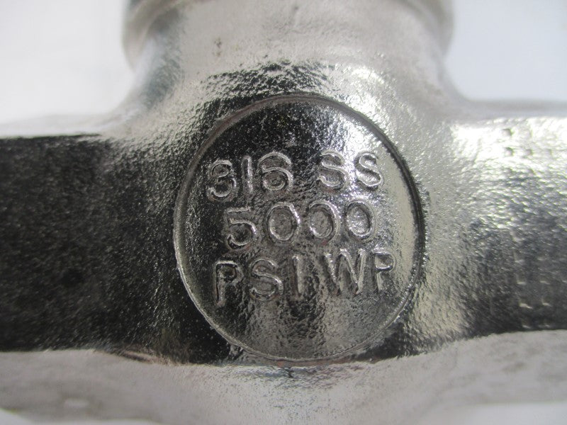 RESEARCH CONTROL VALVE 1002GCN36SVCSELN36 5000PSI UNMP