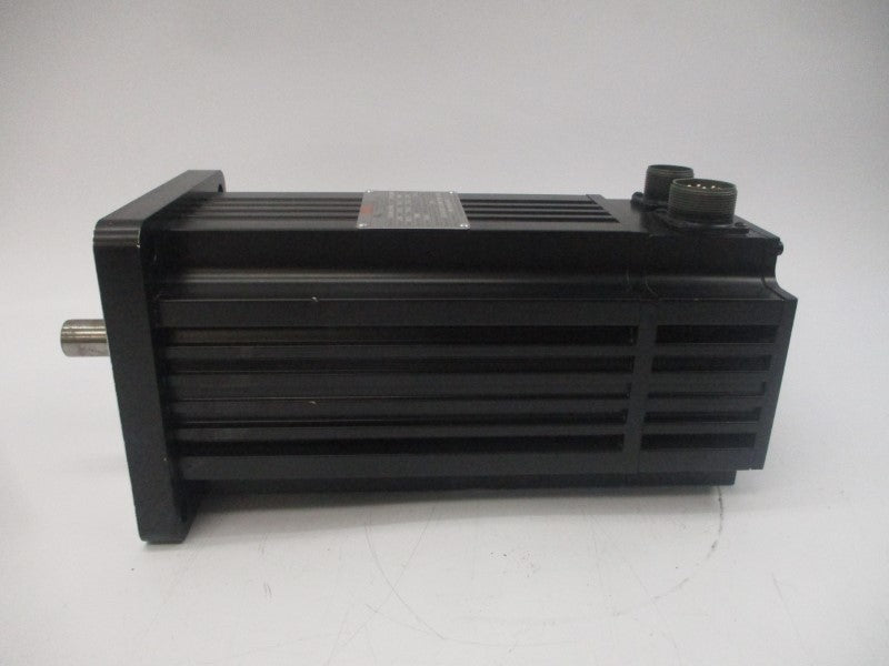 ELWOOD MOTORS S62G-AC0-F010 24VDC 10.2A NSNP