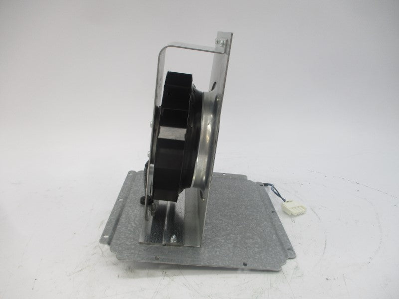 FAN M2E068-BF R2E175-AC79-28 115V 0.50/0.61A (AS PICTURED) NSNP