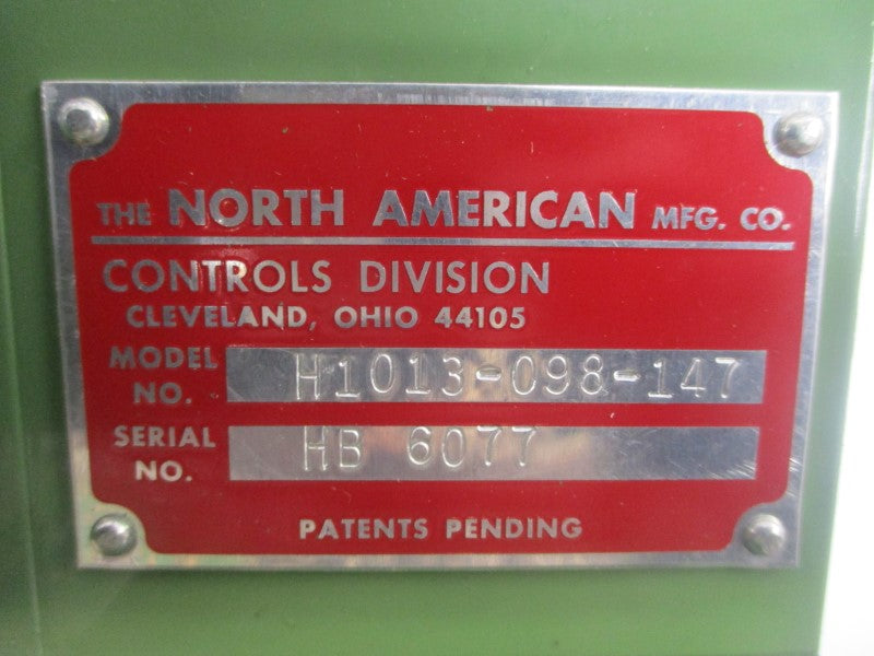 NORTH AMERICAN H1013-098-147 120V 300PSI 1/8" NSNP