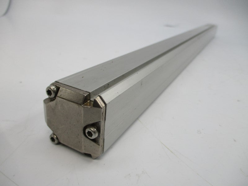 BALLUFF BTL7-E501-M0508-P-S32 BTL29K1 10-30V NSNP