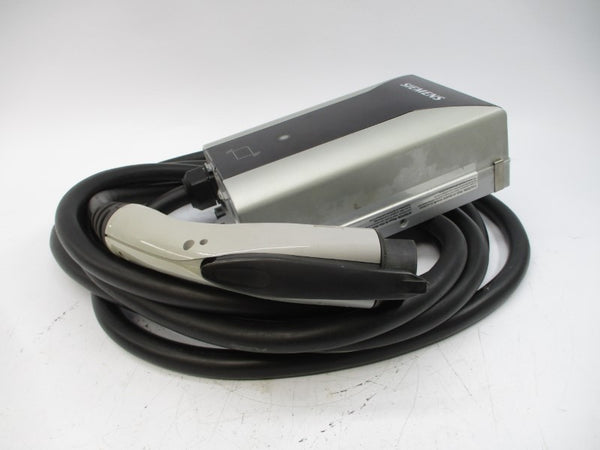 SIEMENS 8EM1310-5CF14-0GA0 208/240V 48A REV. 0.1 UNMP
