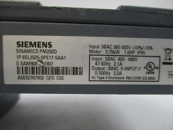 SIEMENS 6SL3525-0PE17-5AA1 380-500VAC 2.1/2.2A UNMP
